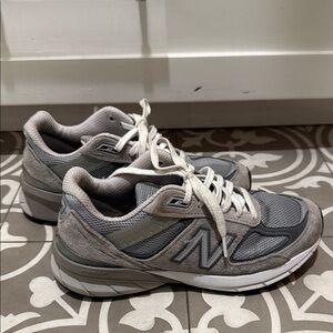 New Balance Made in USA 990v5 Sneakers Grey Castlerock 6.5